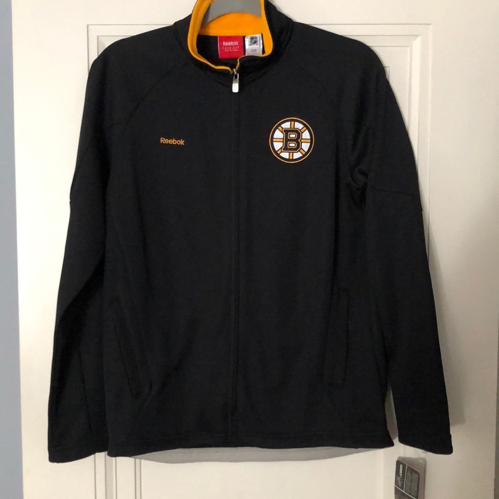 Young Men’s zip up jacket/sweatshirt. Large 14/16